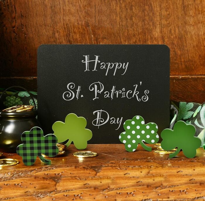 Best St. Patrick’s Day Decorations on Amazon - Shamrock Wooden Table Centerpieces